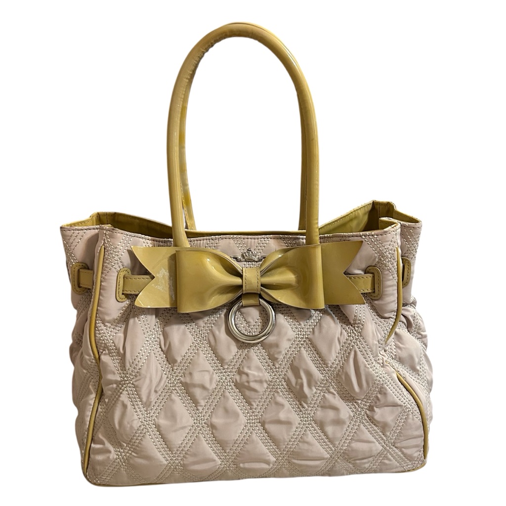 Brighton My Flat In London Cream Quilt Handbag Tote Bow Accent Mfil Jan Haedrich